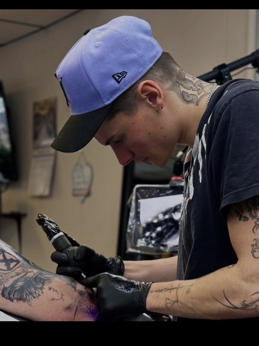 Landon Mabe, tattoo artist at Roberts Ink, Marion Ohio